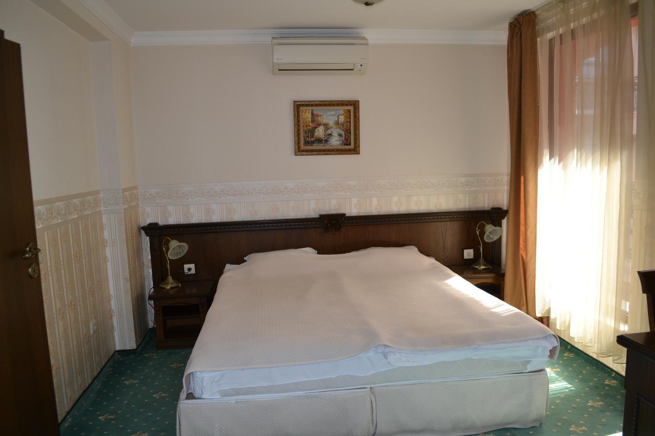 Amsterdam Hotel Sofya Dış mekan fotoğraf