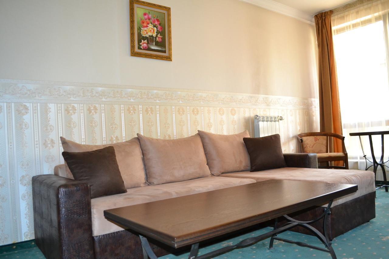 Amsterdam Hotel Sofya Dış mekan fotoğraf