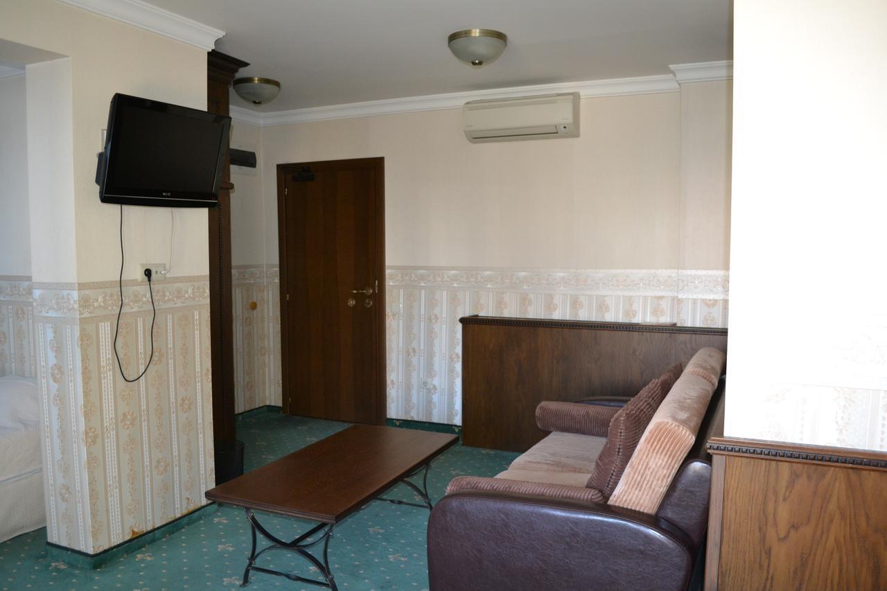 Amsterdam Hotel Sofya Dış mekan fotoğraf